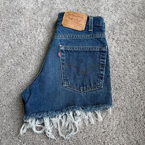 Waist 28" Levis 517 Reworked Cut-Off High Waisted Shorts sz 4